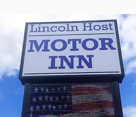 Lincoln Host Motor Inn Escanaba Exterior photo